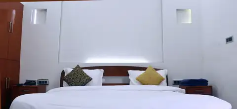 DTR Jungle Hideaways resort property and rooms 37